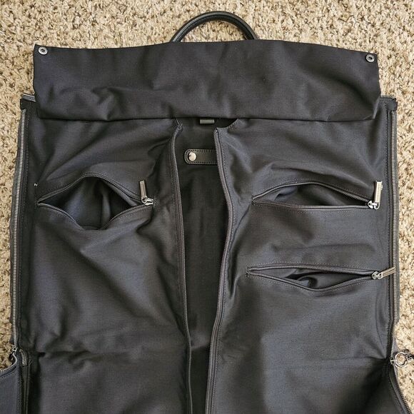 Hook & Albert Black Camo Print Genuine Leather Garment Weekender Bag - Picture 7 of 11